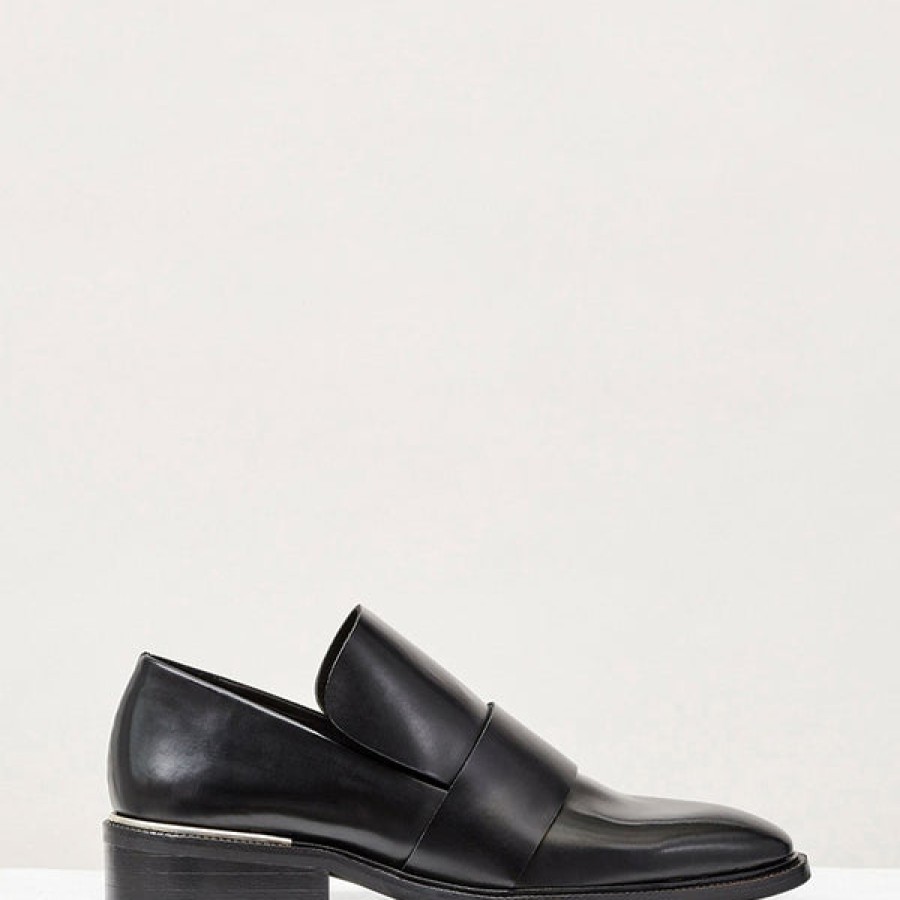 Women ESSEN Shoes | Casual Chic Black Loafer