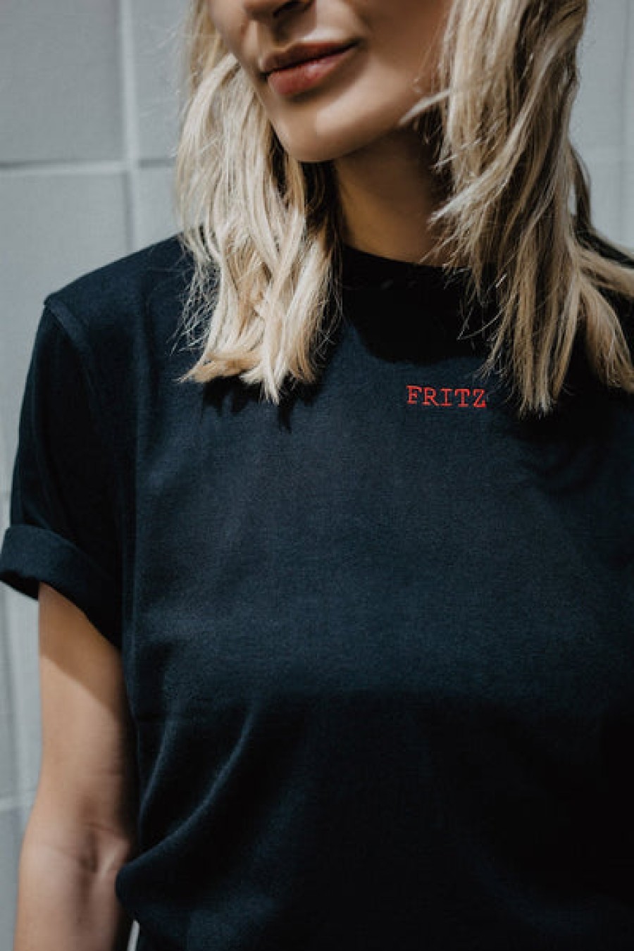 Men FRITZ THE LABEL | Black Organic Cotton Unisex T-Shirt With Fritz Stitching In Red