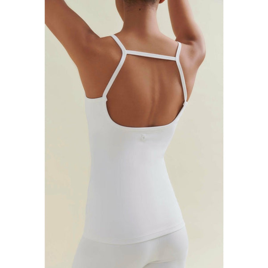 Women Wellicious Gymwear | White Yoga Top With Cut-Out Back