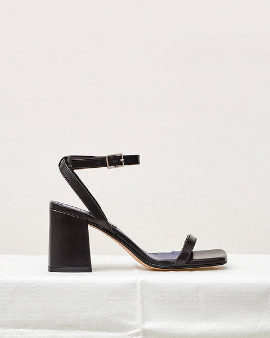 Women ESSEN Shoes | Black Leather Sandals With Block Heel