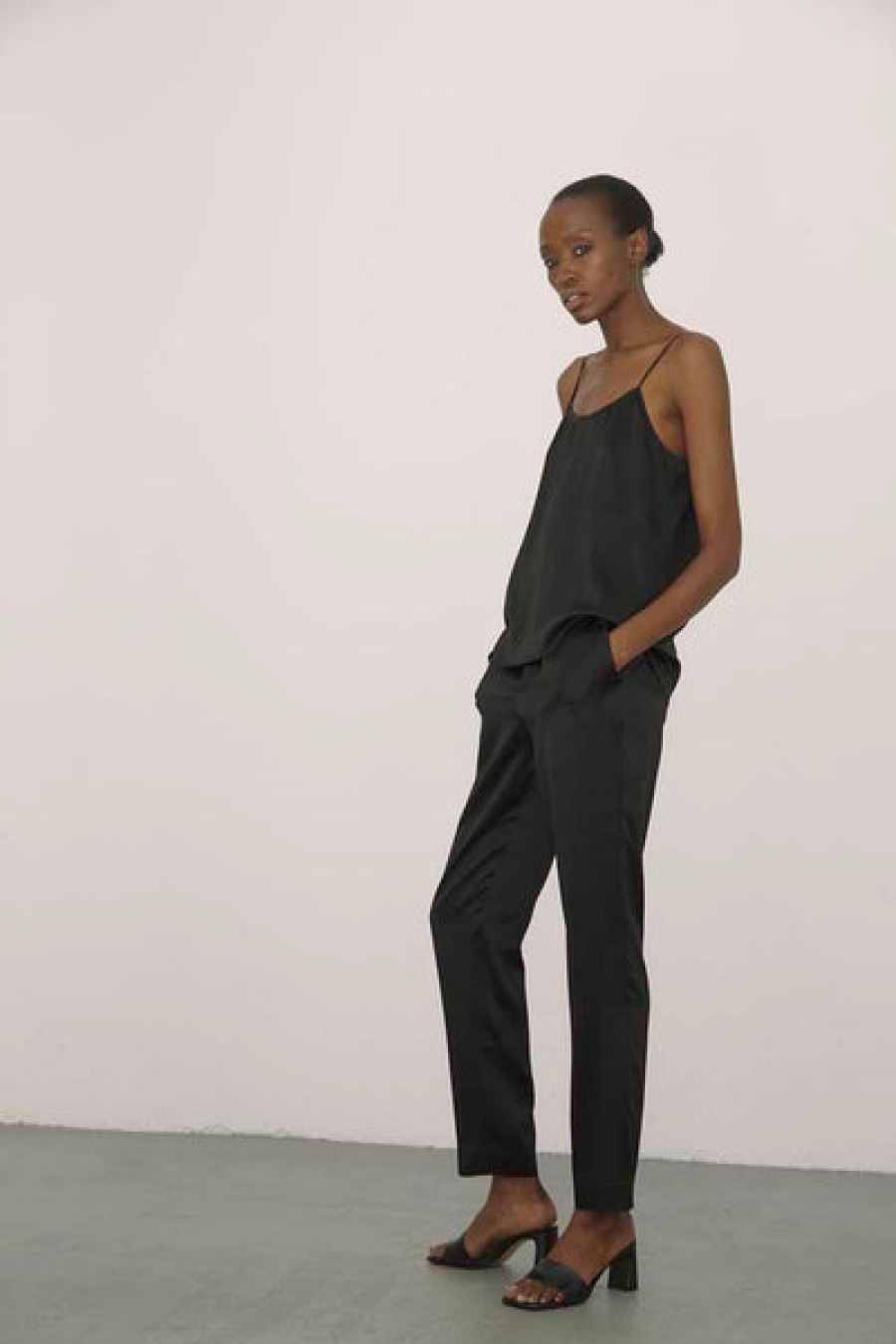 Women La Bande Berlin Jeans & Trousers | Slim Satin Silk Trouser In Black