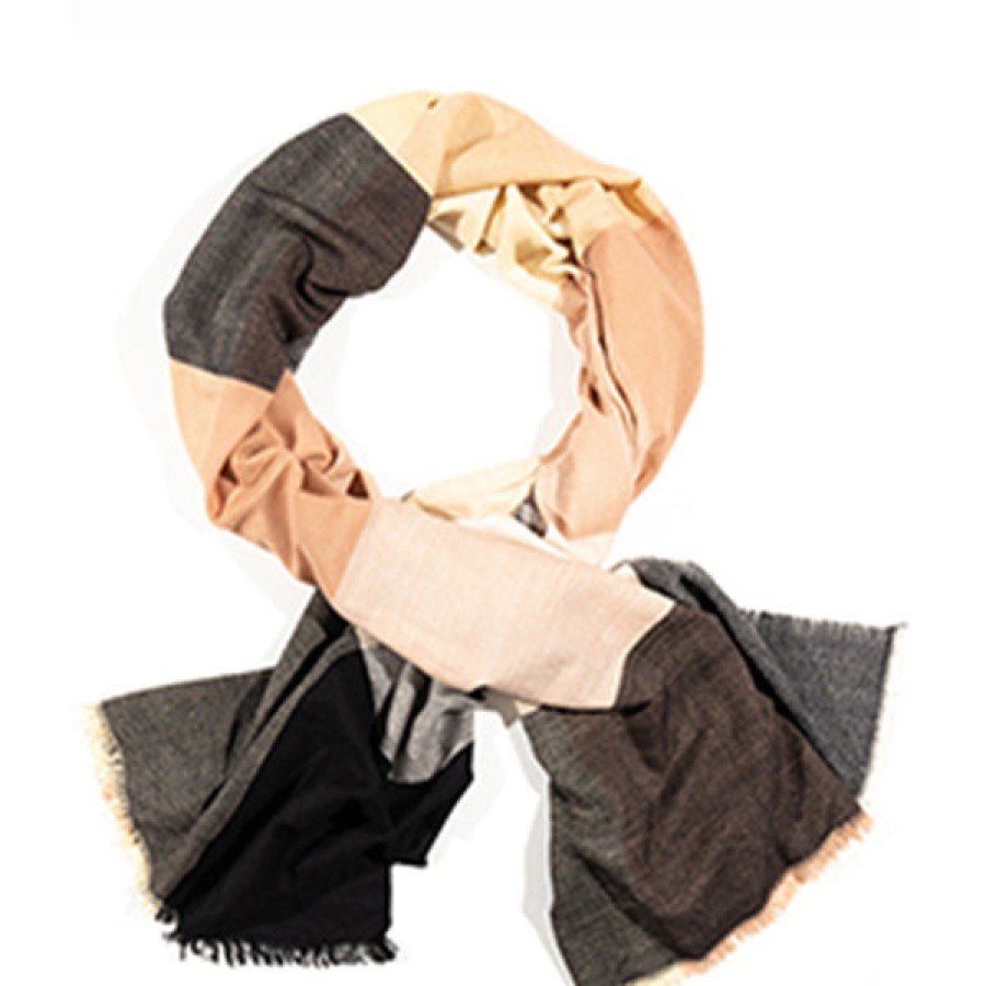 Women 8 EDEN AVENUE Accessories | Checkered Cashmere Scarf