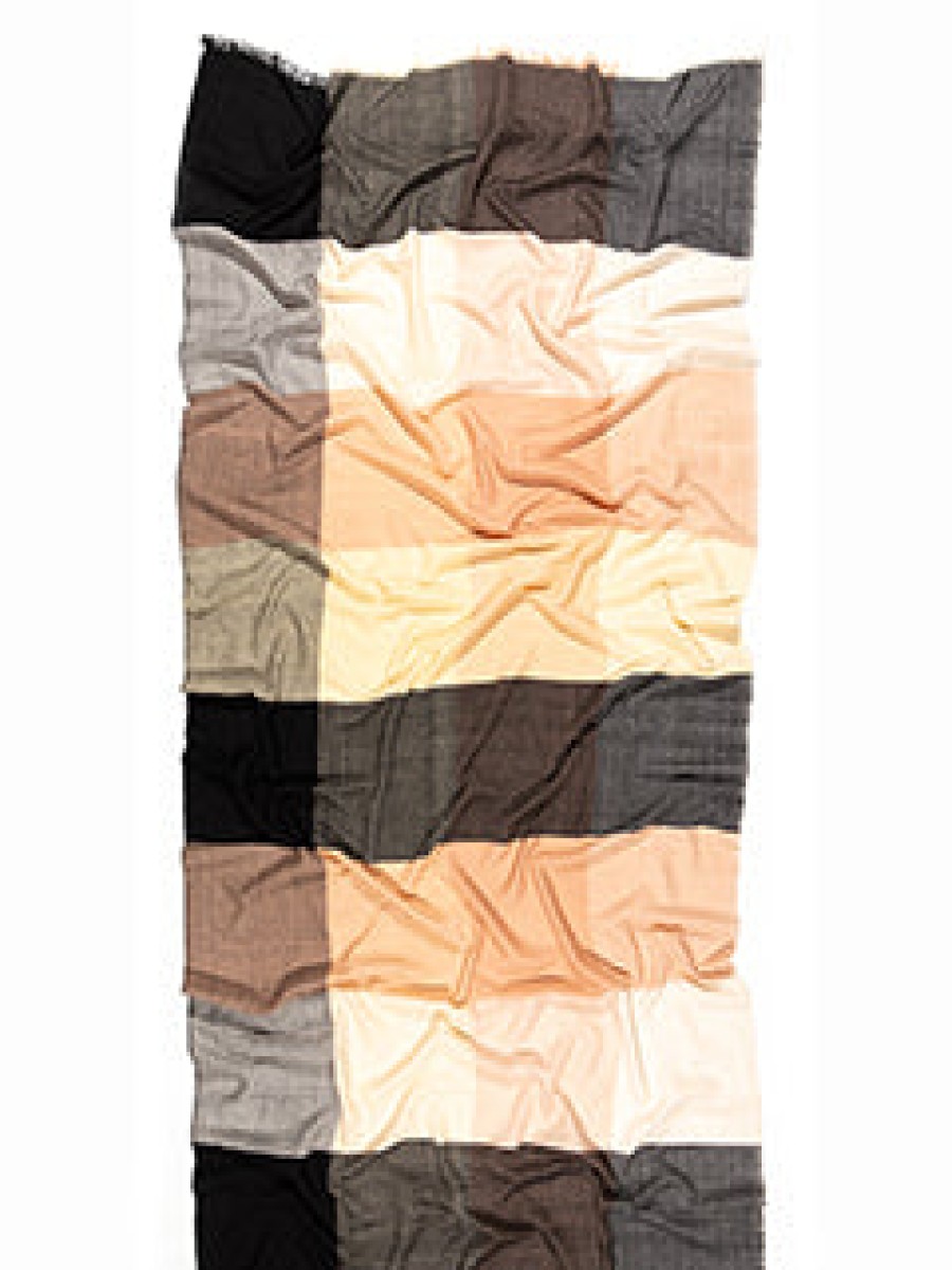 Women 8 EDEN AVENUE Accessories | Checkered Cashmere Scarf