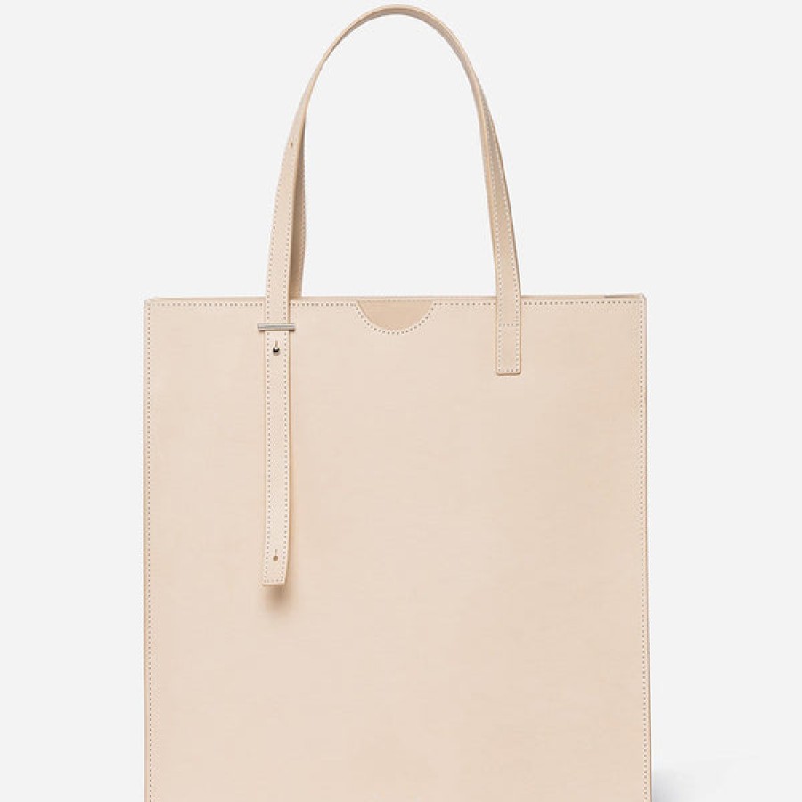 Men PB 0110 | Leather Tote Bag